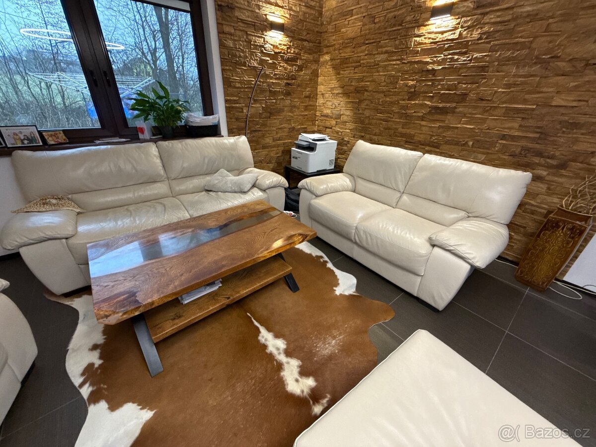 Sedací souprava 3+2+1+taburet. - 3