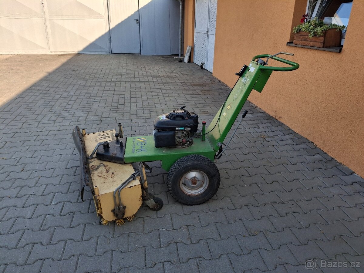 Motorový zametač - 3