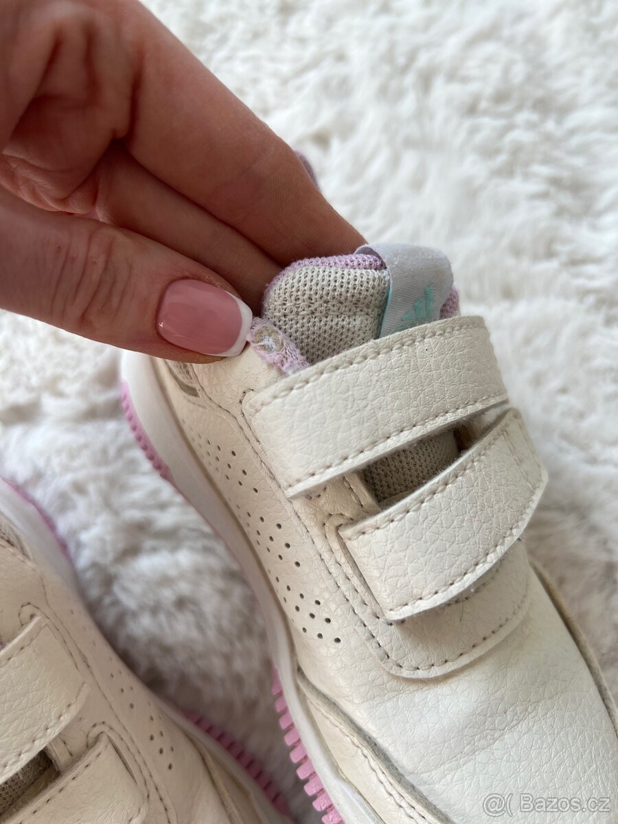 Dětské tenisky pro holčičky Adidas vel. 26 - 3