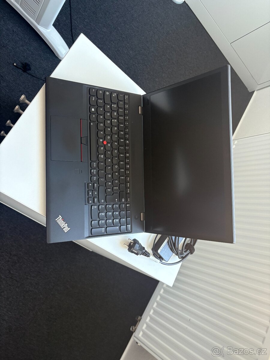Lenovo ThinkPad T580 - 3