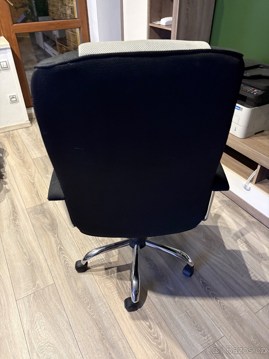 Kancelářská židle - 3