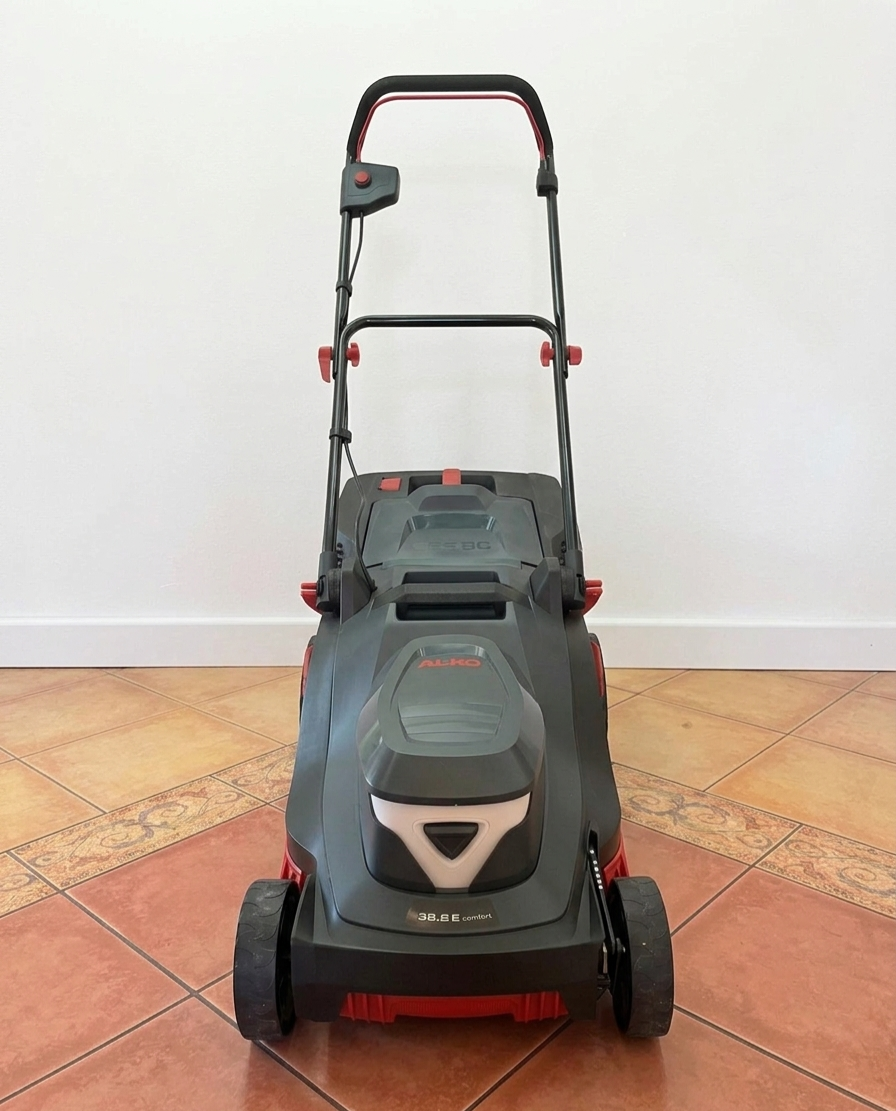 sekačka na trávu - 3