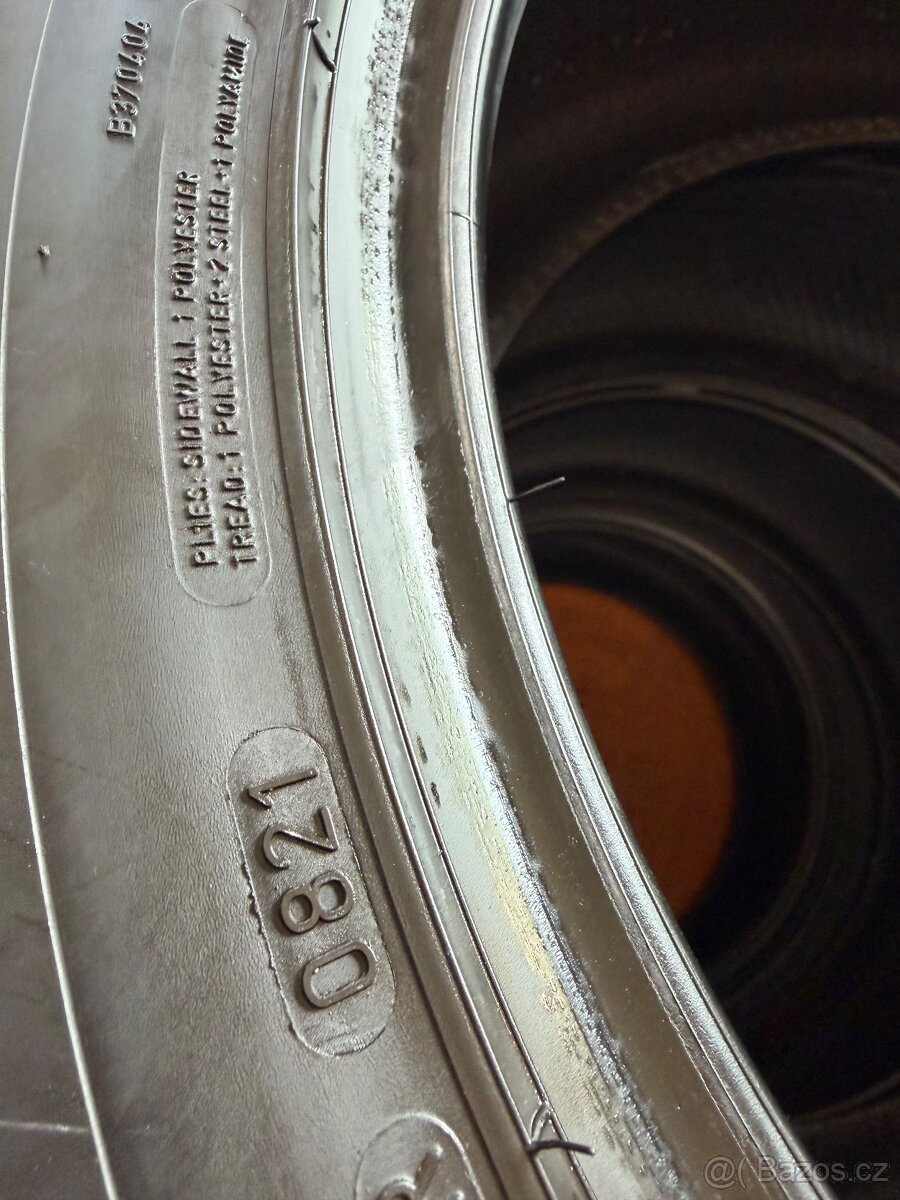 275/40r18 103Y XL dunulop - 3