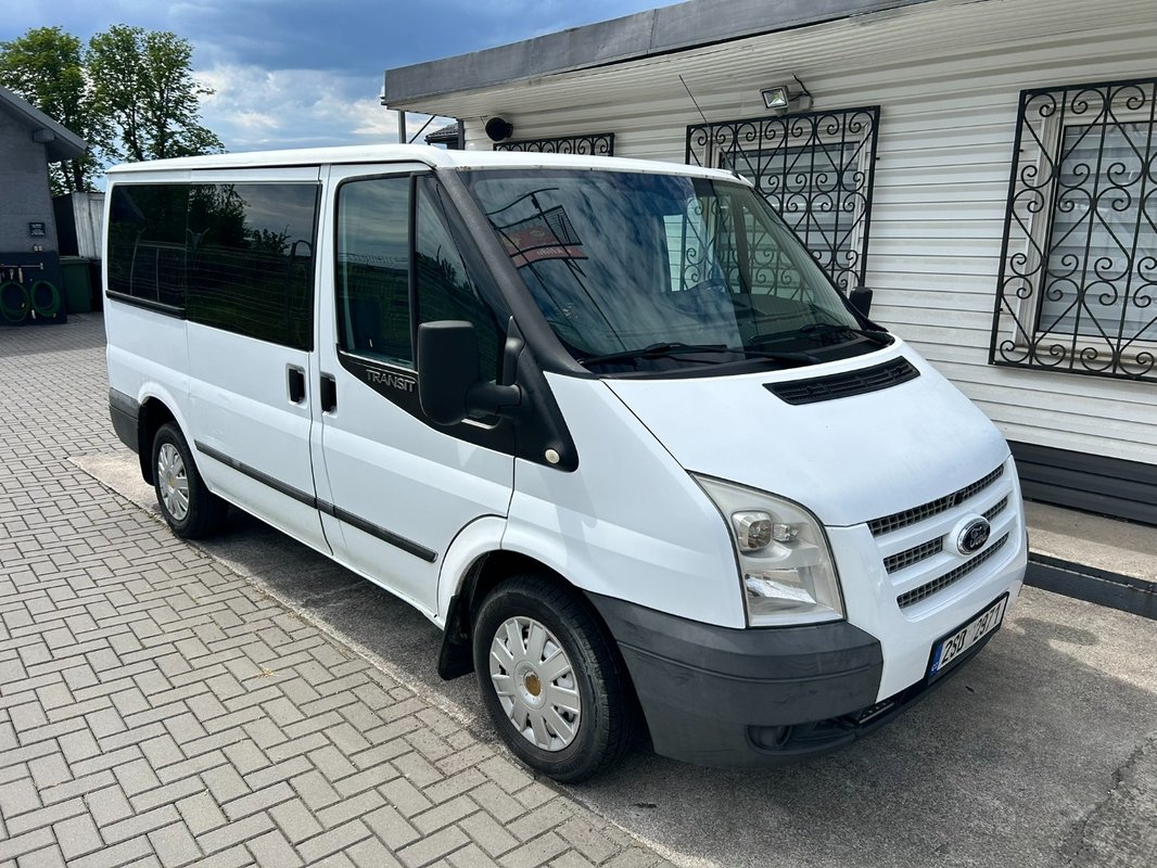 Ford Transit bus 9 míst - 92 kw - 3
