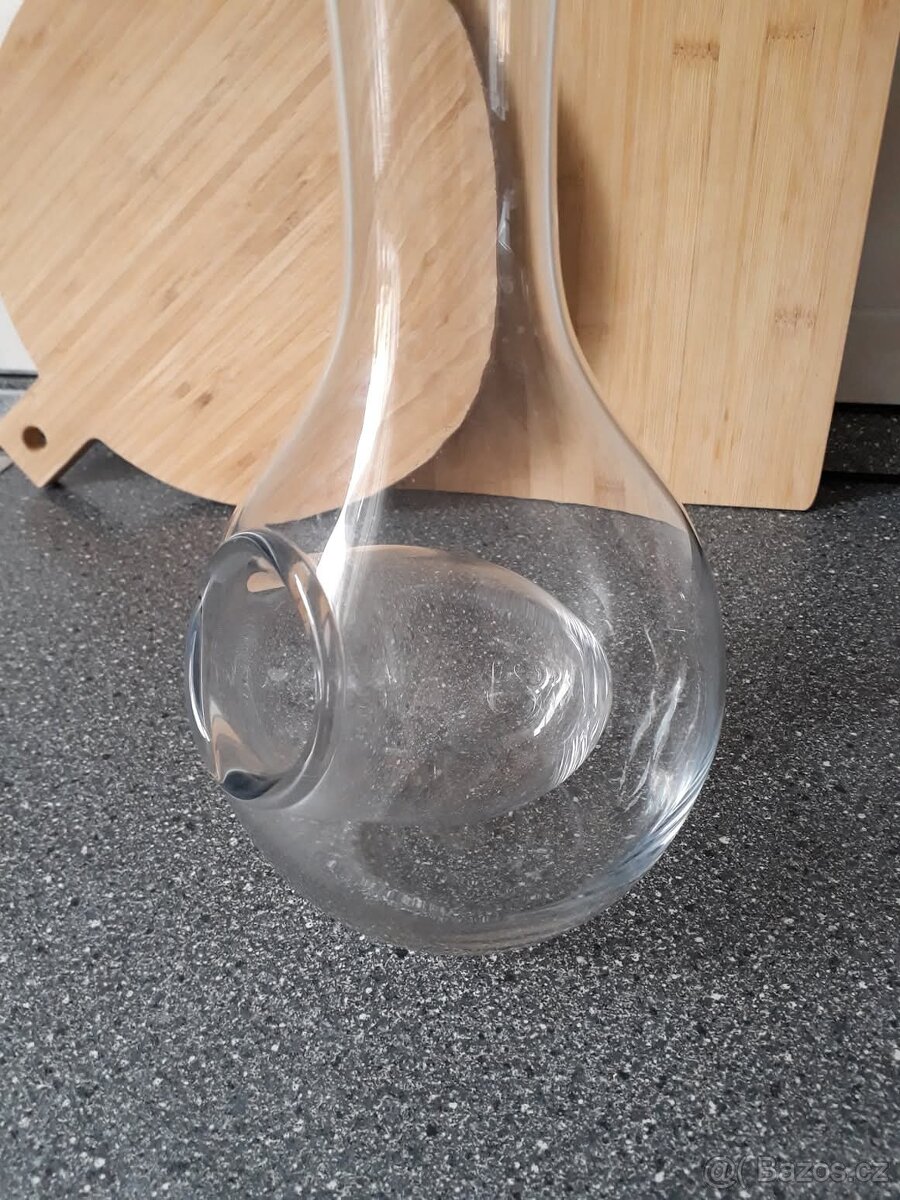 Sklenena karafa / vaza - 3