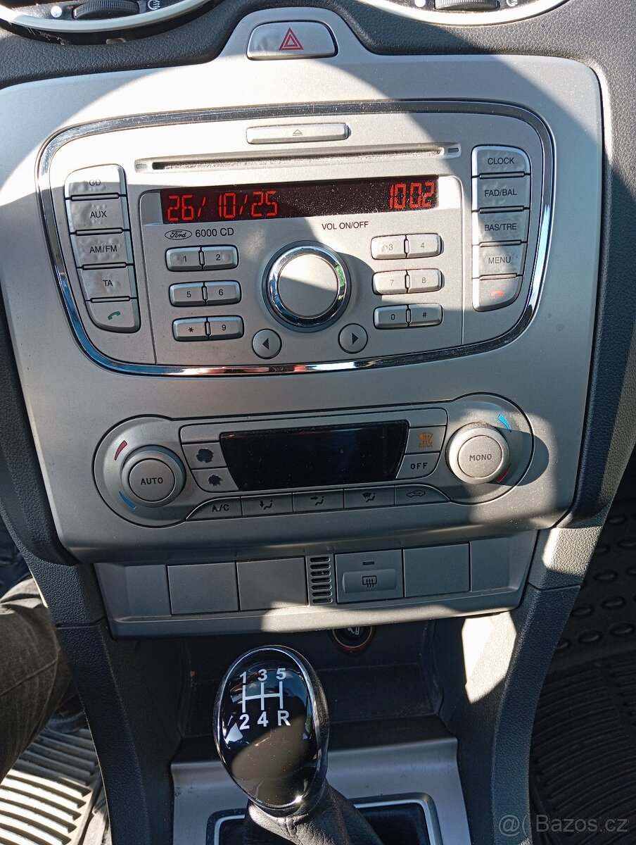 Ford Focus 1.6 16v 74kw r.v.2008 - 3