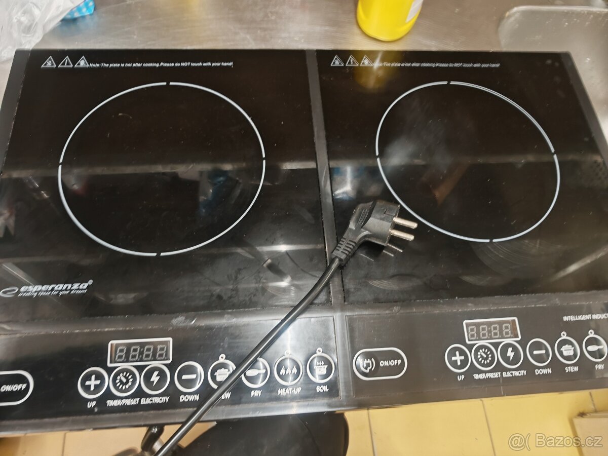 Dvouplotýnkový vařič - 3