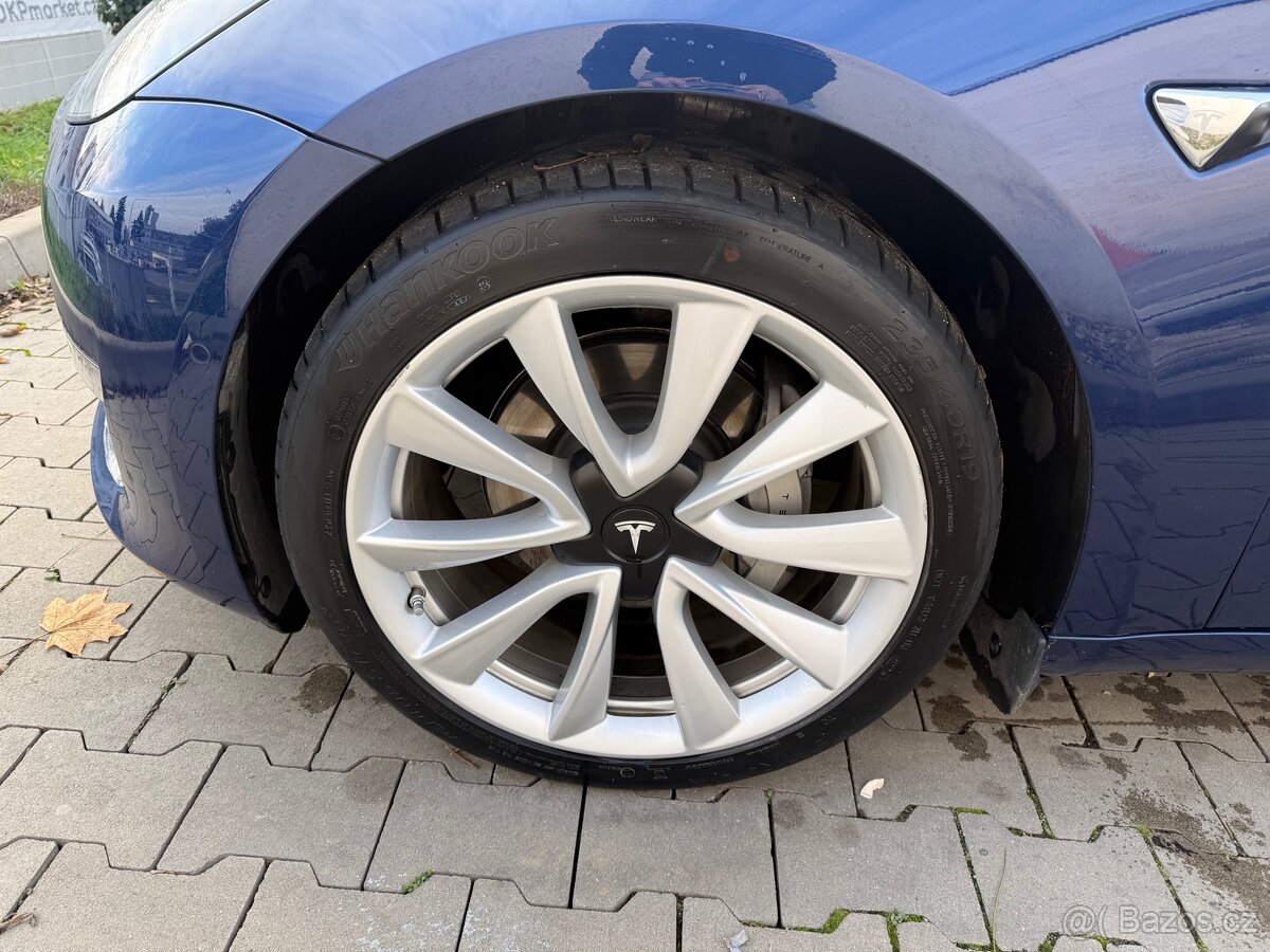 Tesla Model 3 Long Range Dual Motor (AWD) | 2020 - 3