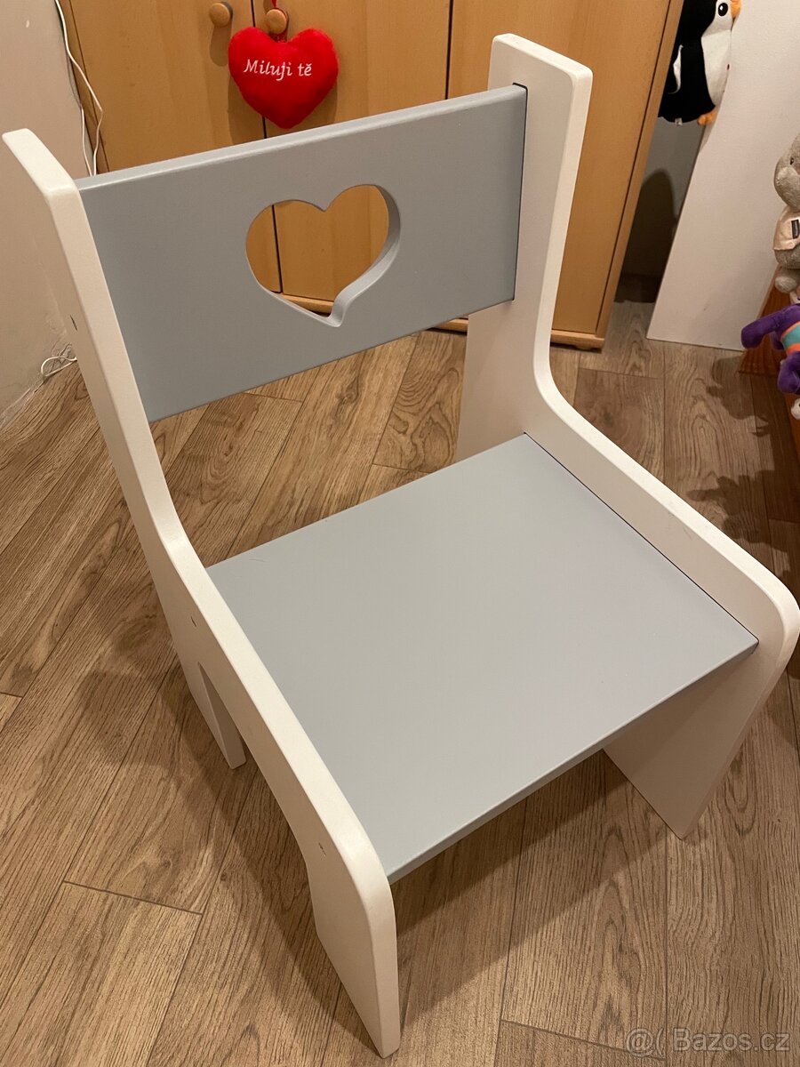 Dětský stolek s židličkou - 3