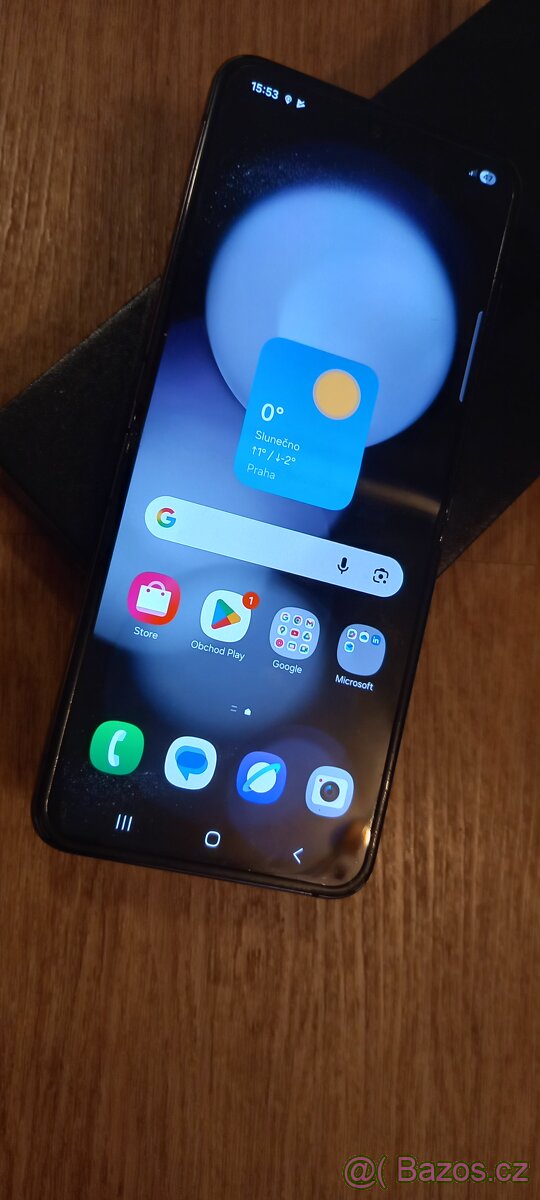 Samsung Galaxy Z Flip 5 - 3