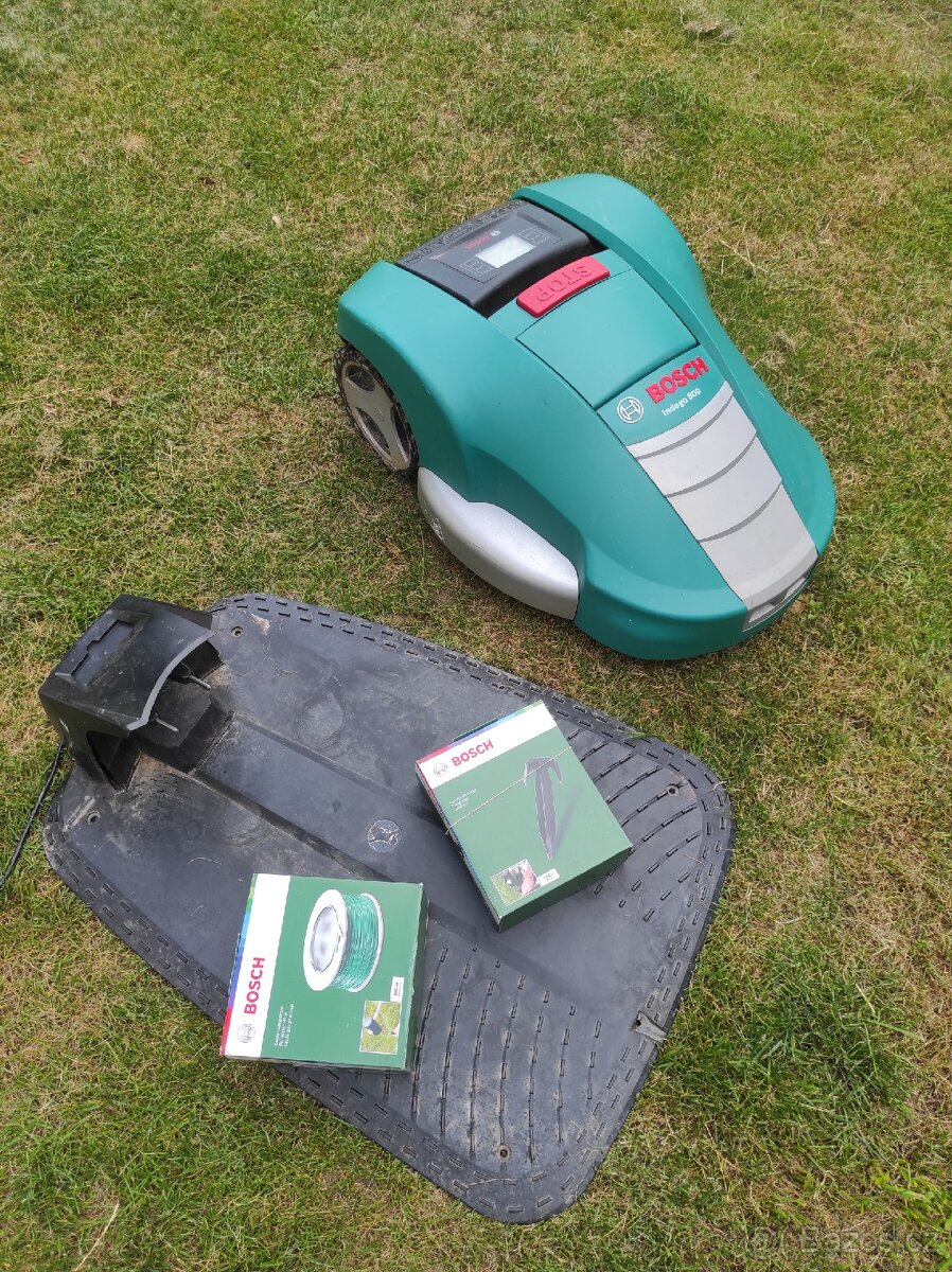 Bosch Robotická sekačka Indego 800 - 3