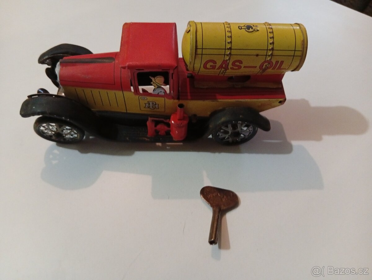 Staré retro autíčko - 3