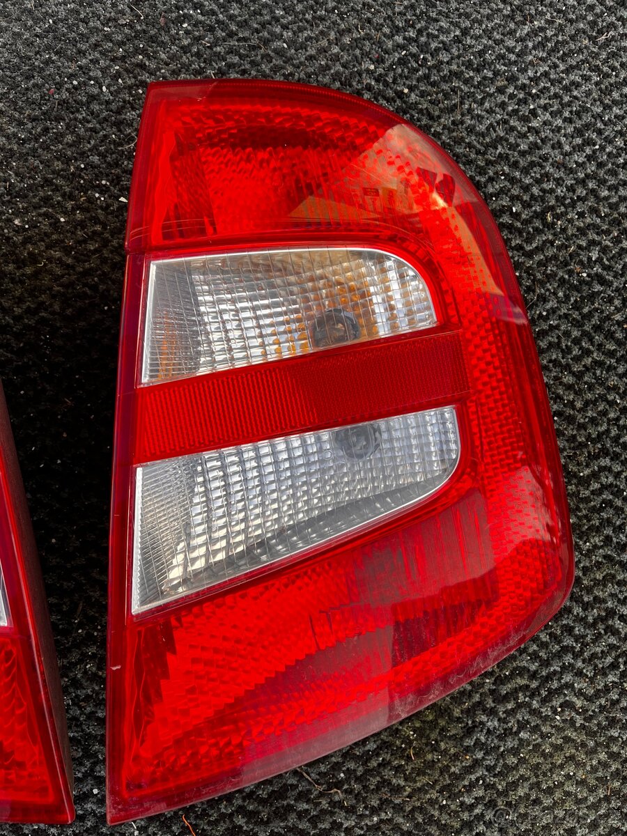 Zadní světla Škoda Fabia - 3