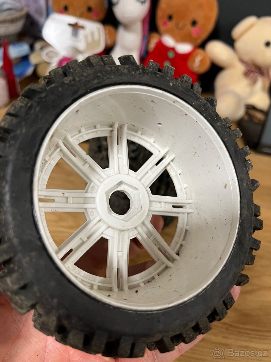 Kola 1/8 buggy - 3