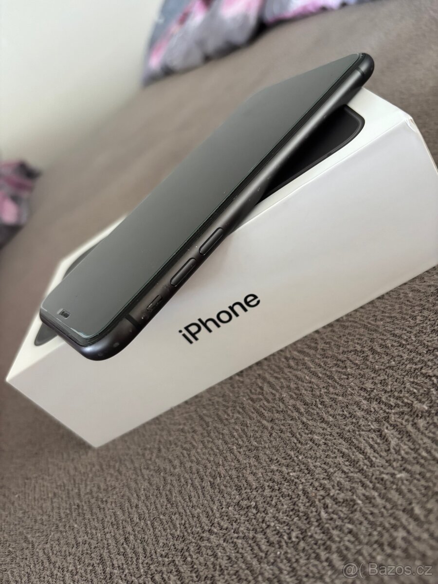 IPhone 11 64GB - 3