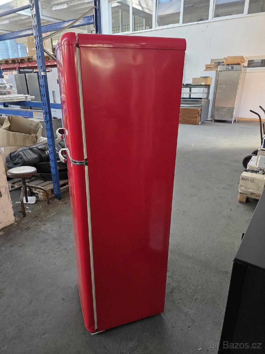 Retro lednice Klairstein - 3