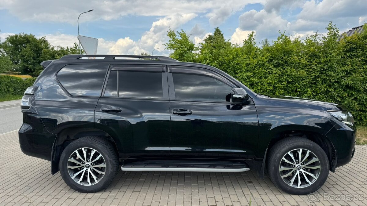 Dražba Toyota Land Cruiser LC 20 2.8 kombi 150 kW