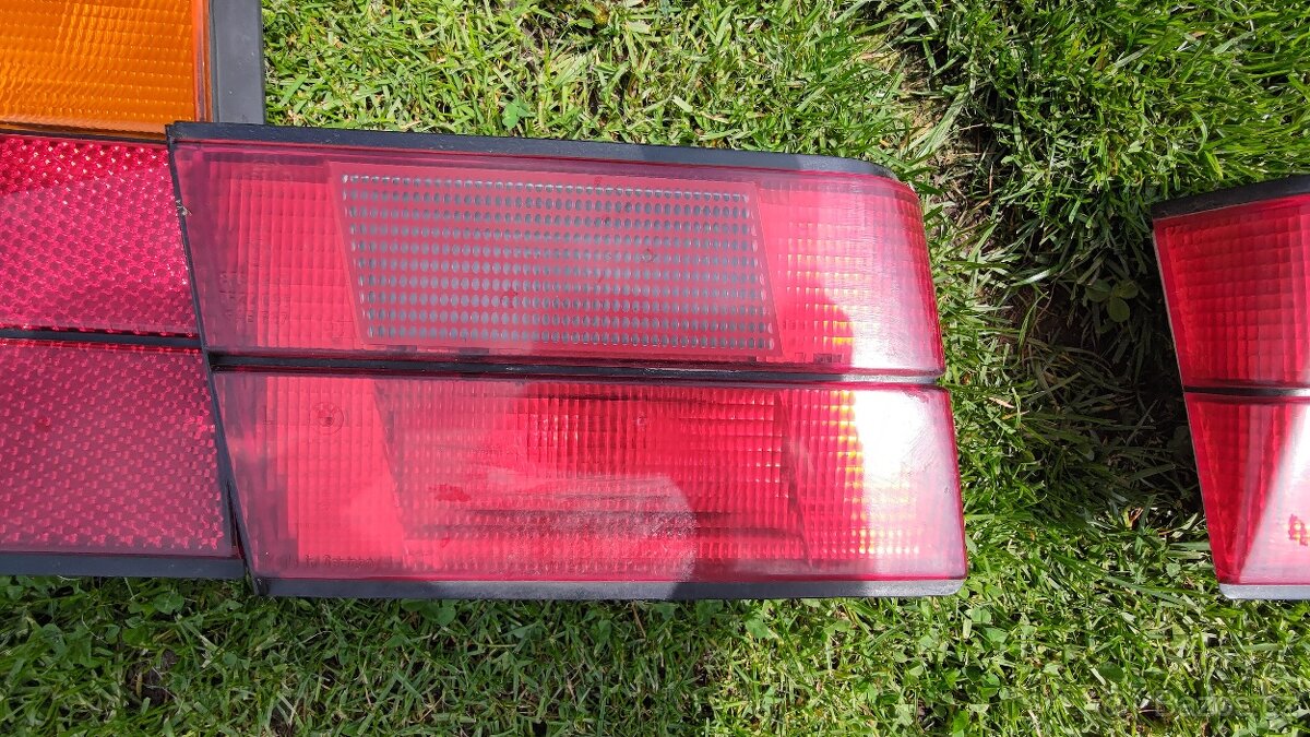 BMW E34 sedan zadní světla - 3