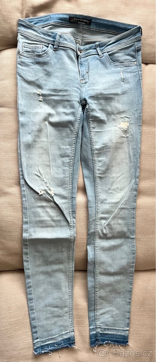 Dámské džíny clockhouse. - 3