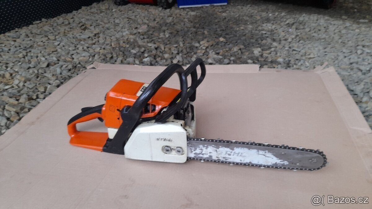 Motorová pila Stihl 023 - 3