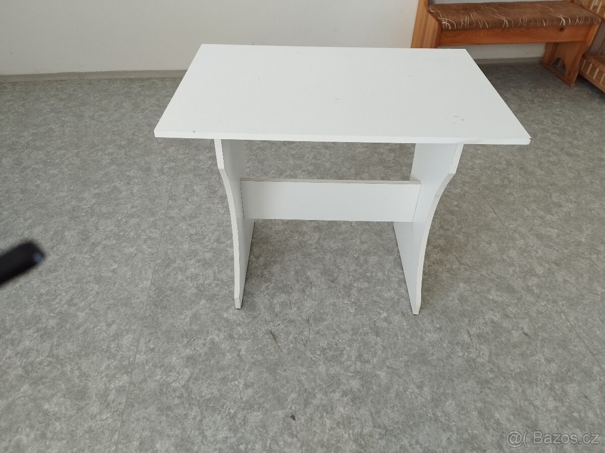 Stůl z lamina - 3