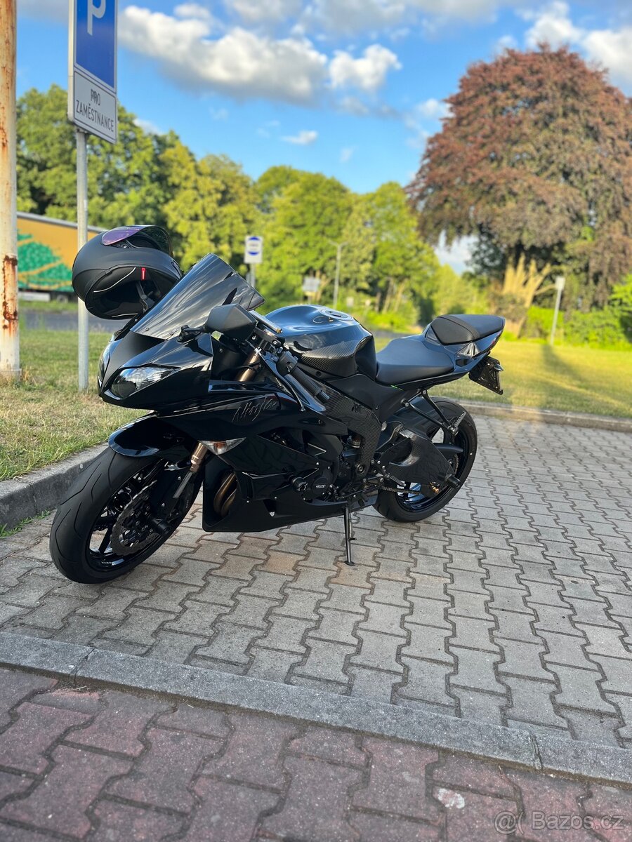 kawasaki ninja zx6r - 3