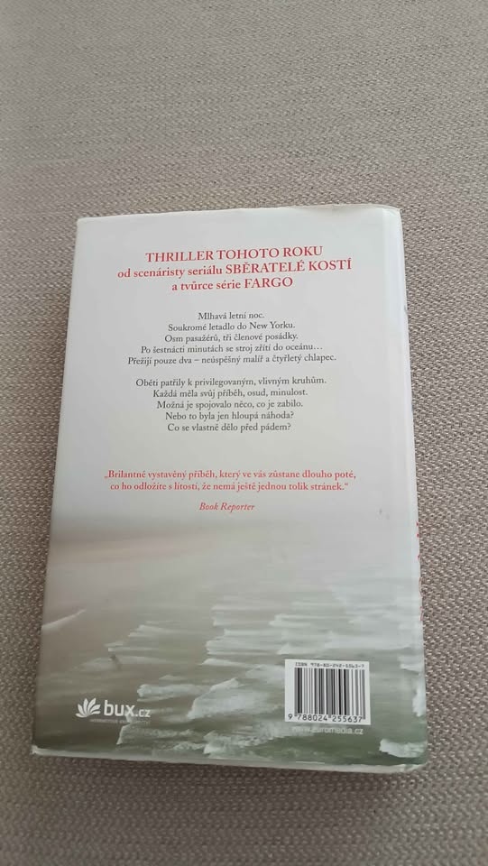 Kniha PŘED PÁDEM - 3