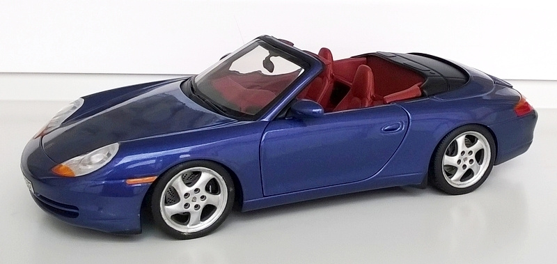 Porsche 911/996 - 997 1/18 - 3