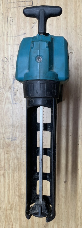 MAKITA DCG 180 - 3