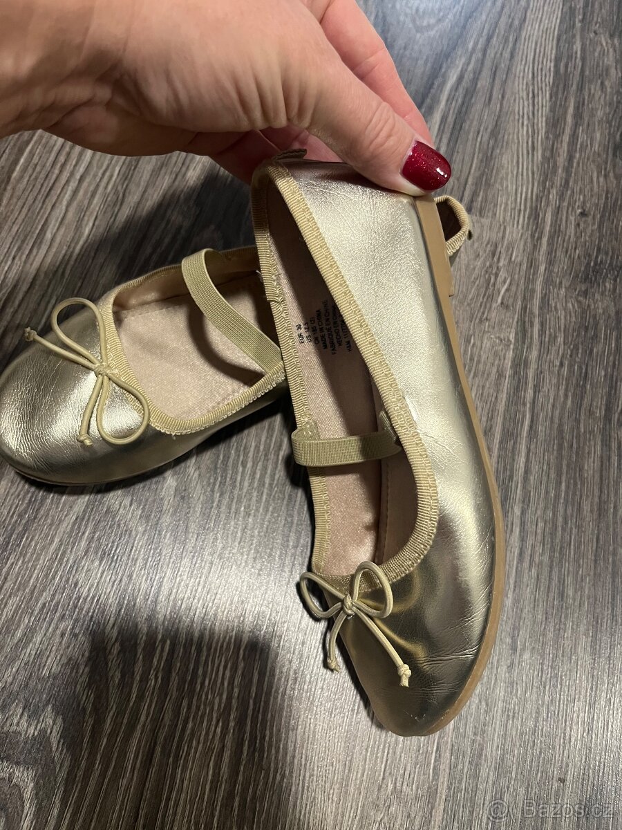 zlaté balerínky z h&m vel 30 - 3