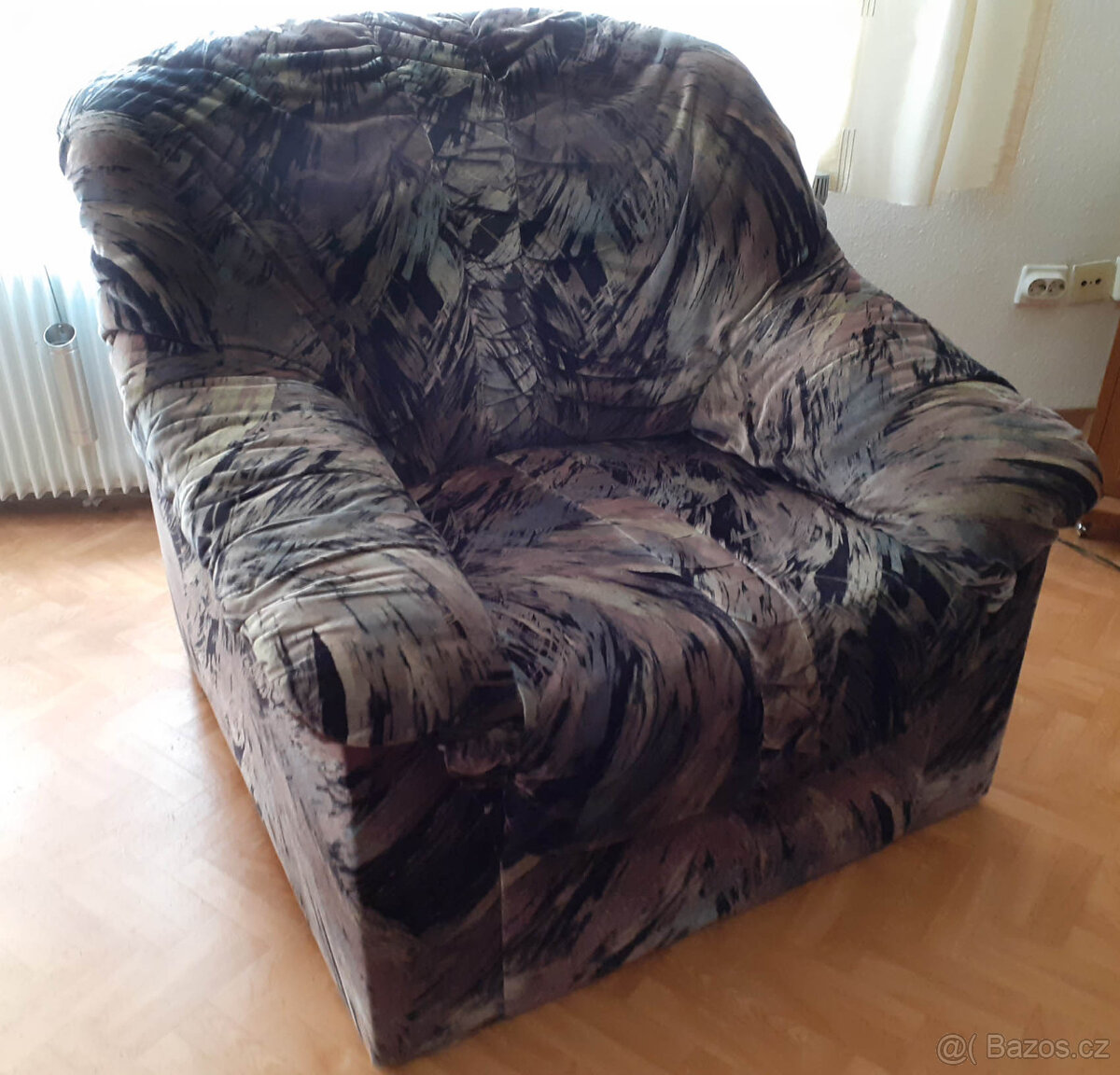 Pohodlná pohovka s křeslem - 3