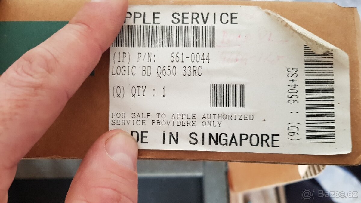 Základní deska Apple + hardware - 3