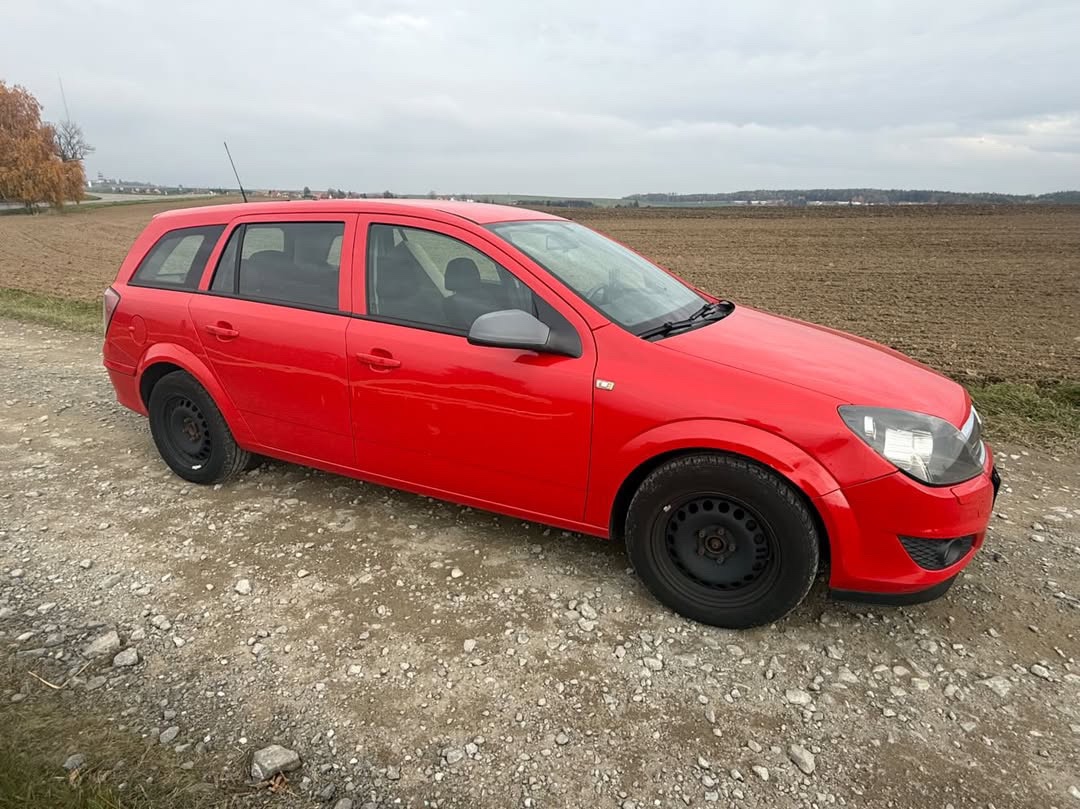 Prodám Opel Astra 1.7 CDTI, 81kw - 3
