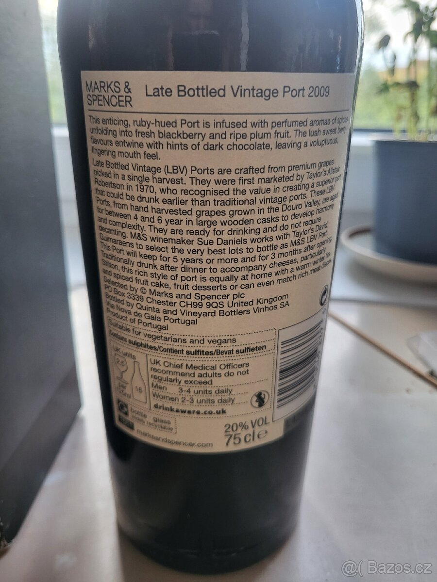 Luxusní portské víno M&S, 750 ml - 3