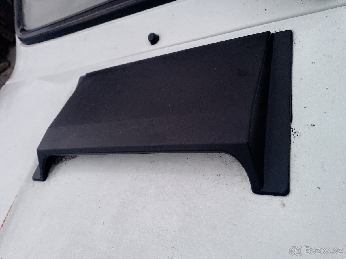 Škoda 105L 120L nádechy kapoty - 3