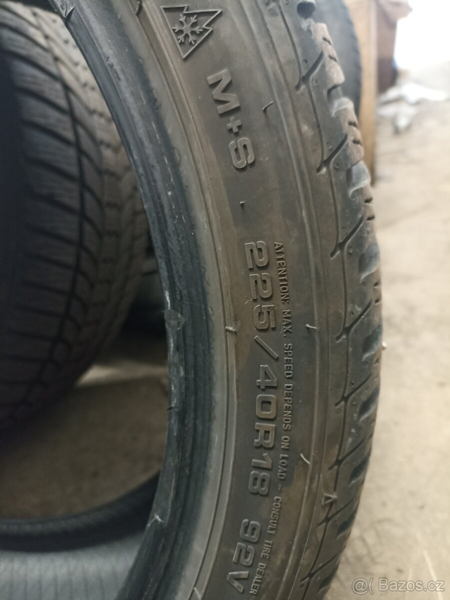 Zimní pneumatiky 225 40 r18 - 3