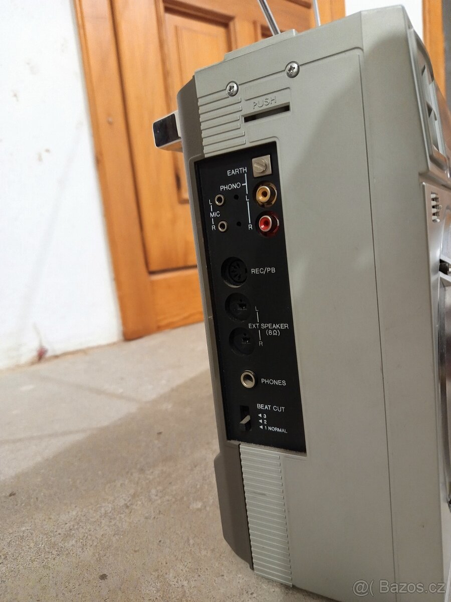 rádiomagnetofon JVC RC-M70L - 3