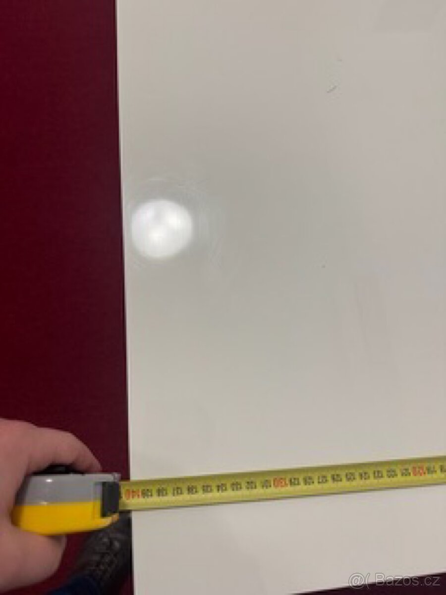 Velký bílý stůl se zásuvkou - 3