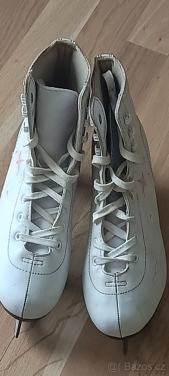 Dámské lední brusle 37-38 - 3