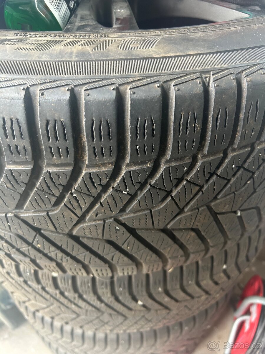 Originál audi r20 - 3