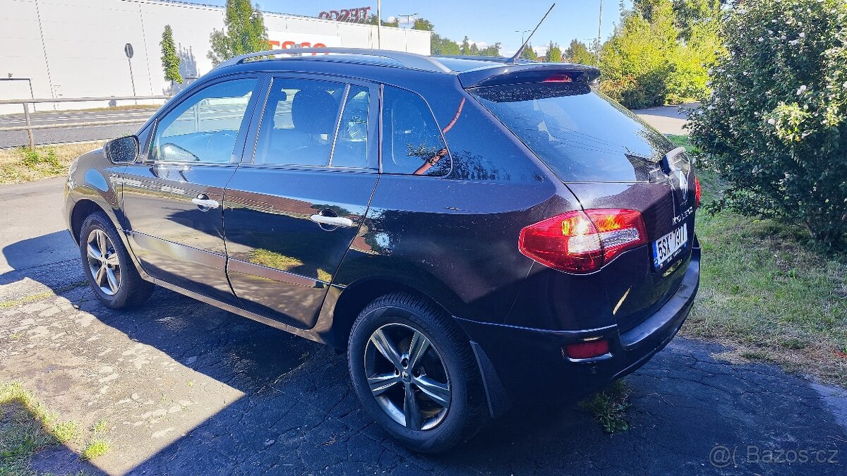 Renault Koleos 2.0 dCi, 2012, BOSE, 4×4, tažné - 3