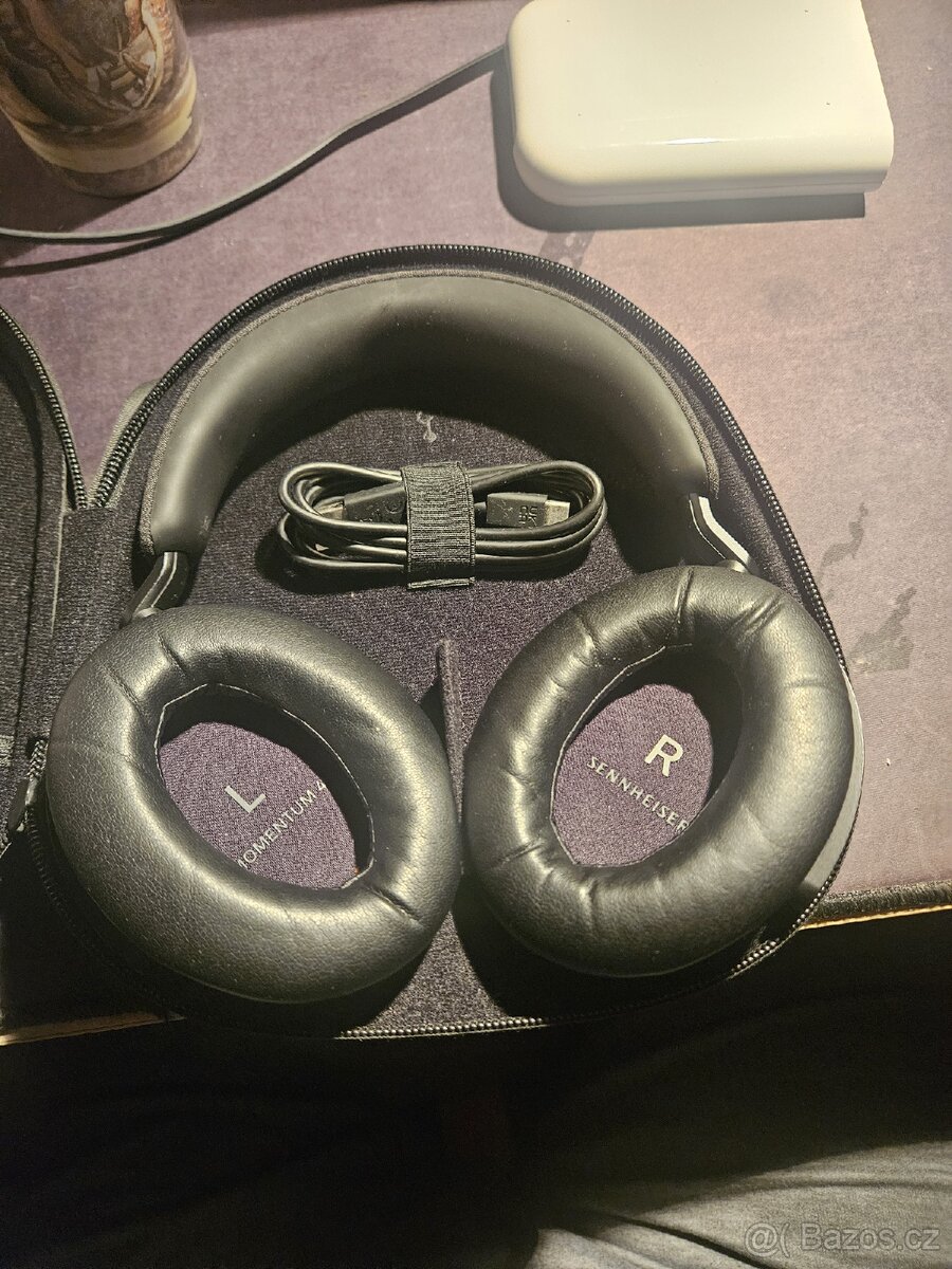 Sluchátka sennhaiser momentum 4 - 3