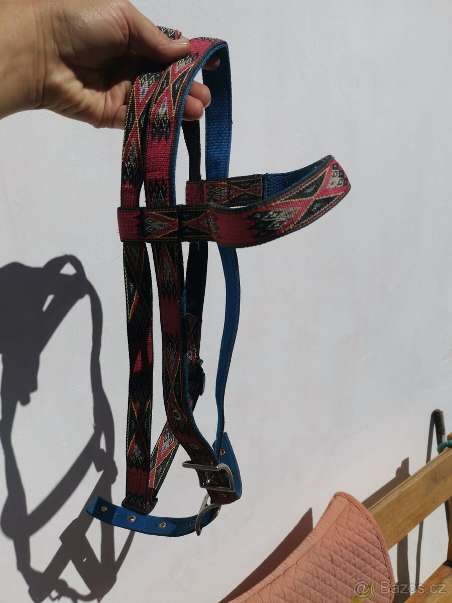 Podbřišníky, podsedlovky a další - 3