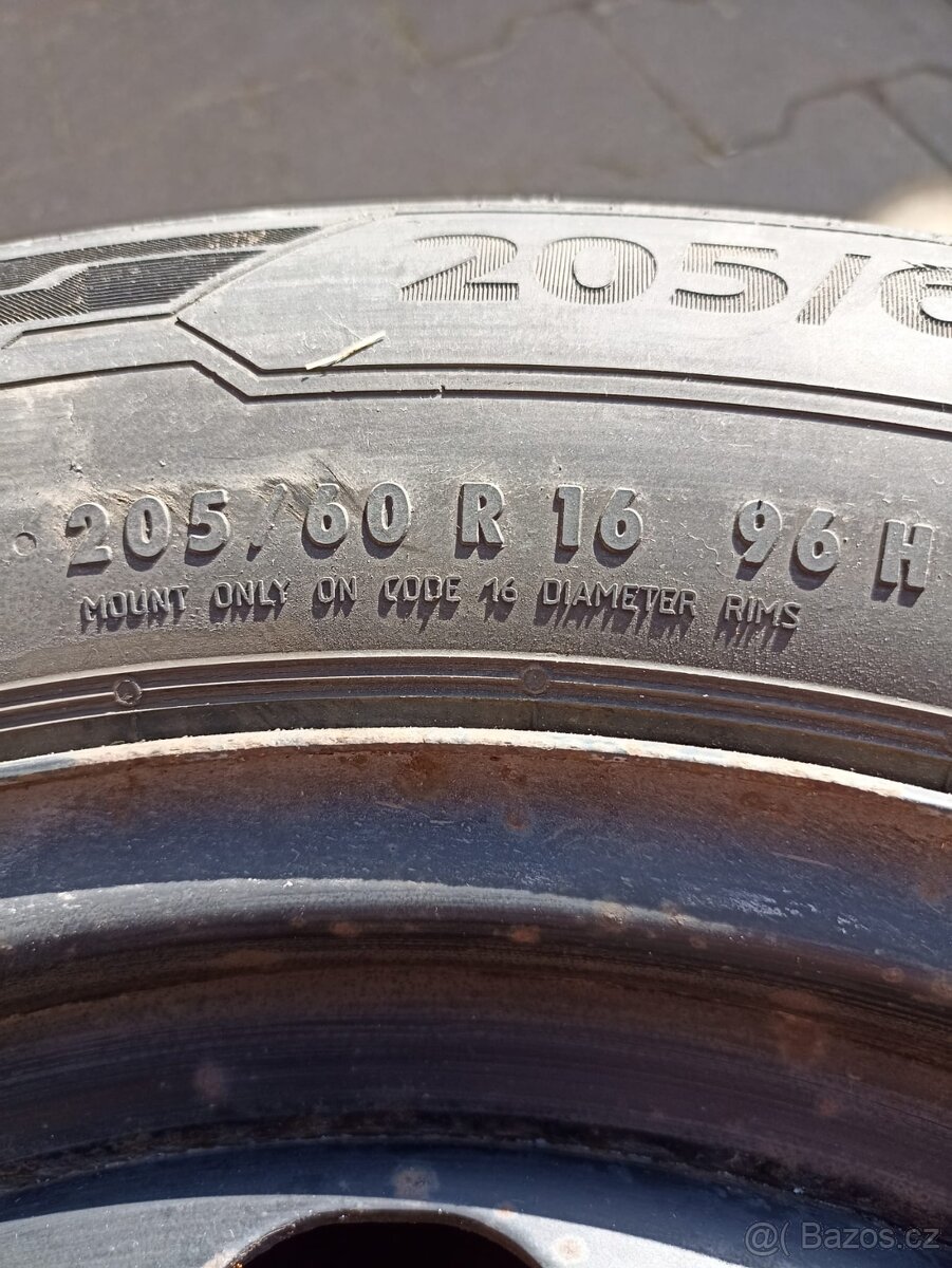 Zimní 205/60R16 - 3