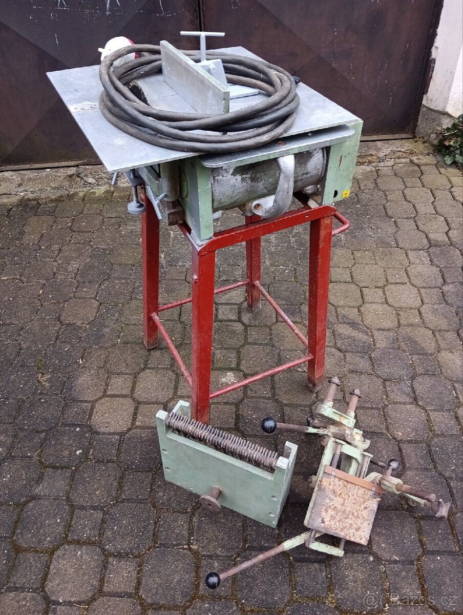 Tesařský hoblík Umds - 3