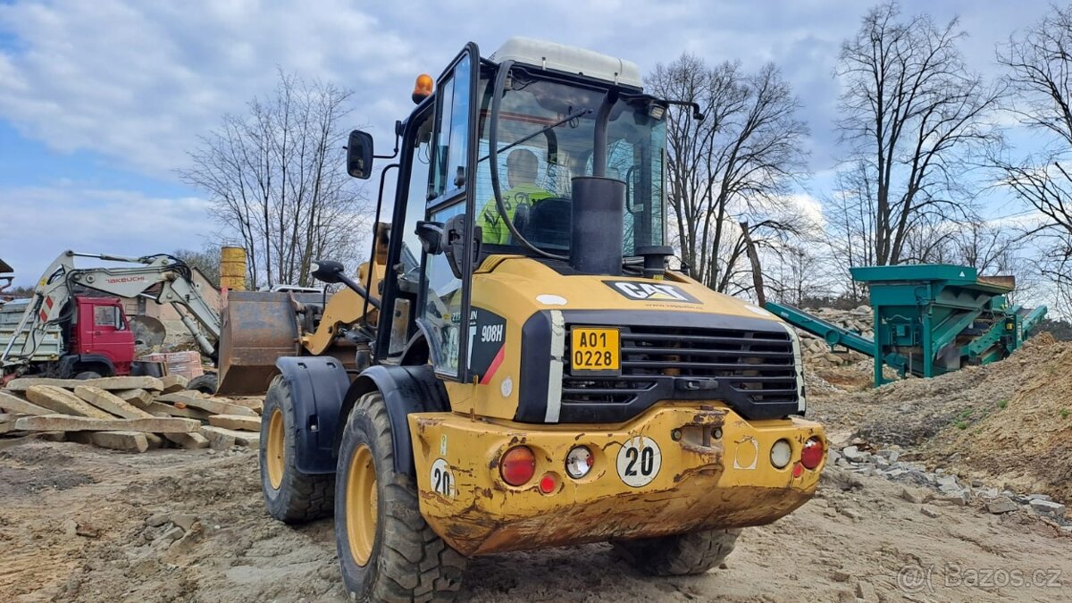 Nakladač Caterpillar 308H - 3