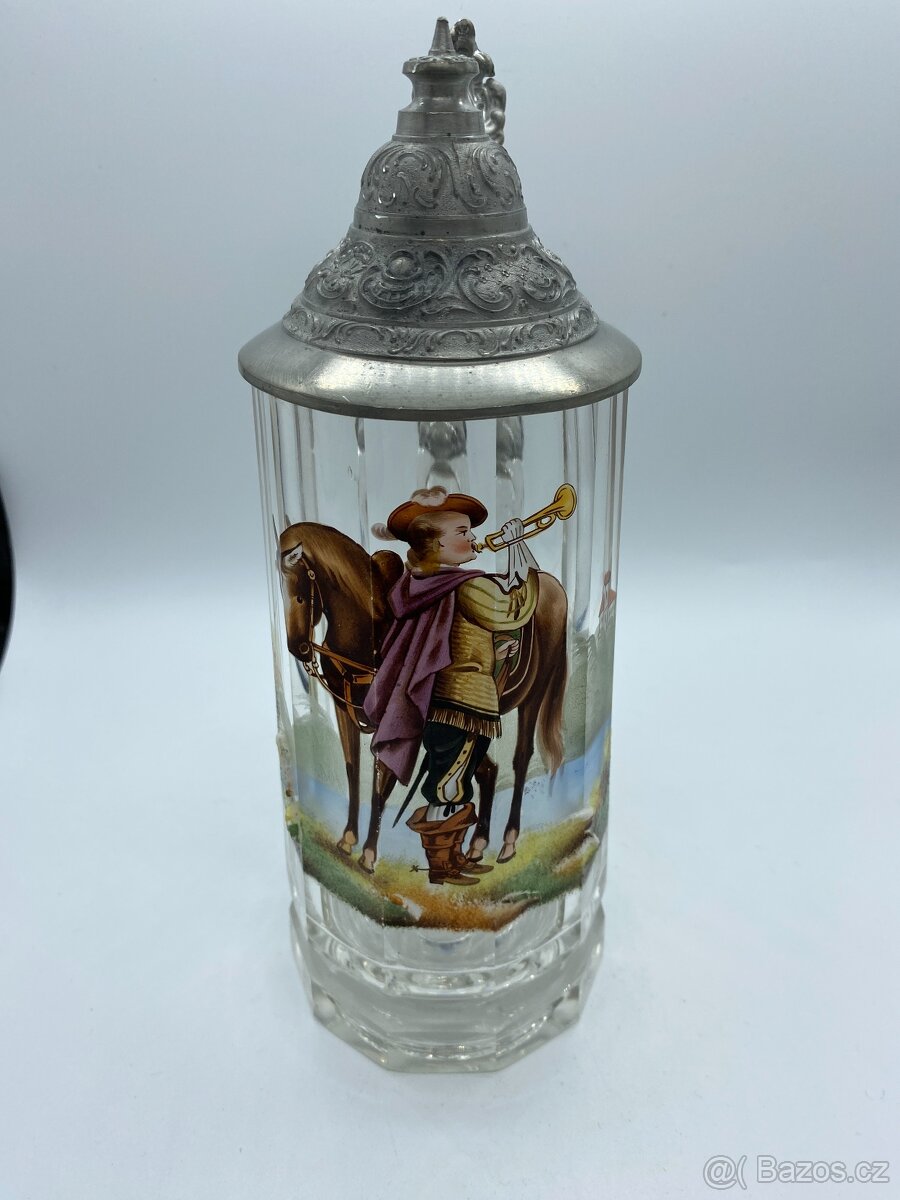 Sběratel nabízí staré skleněné korbele - 3