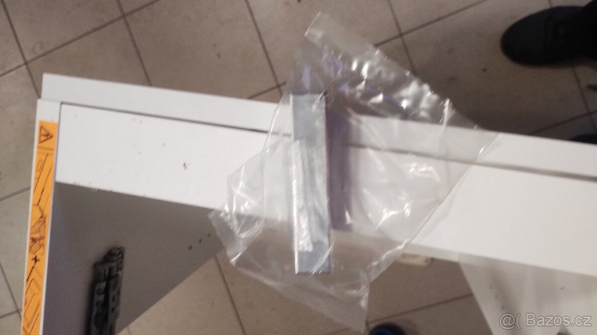 Pod umyvadlová skříňka Jika, nová, - 3