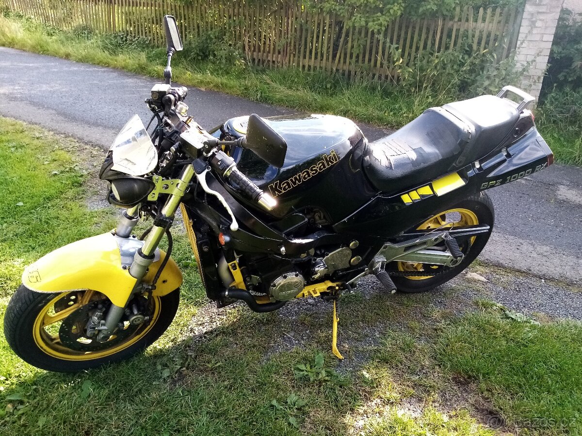 Kawasaki GPZ 1000 RX. - 3