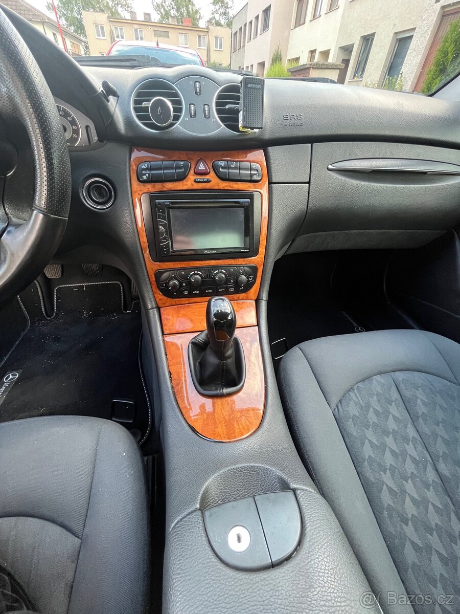 Mercedes Benz CLK w209 Kompressor 120kw - 3